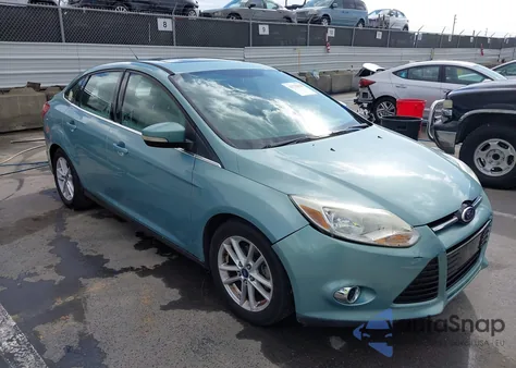 2012 Ford Focus Sel z USA, uszkodzony, nr VIN 1FAHP3H22CL377556
